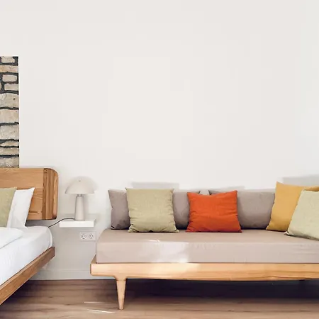 Serena Apartment *